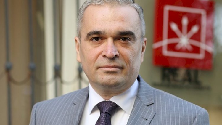 “Moskva Emin Əmrullayevin sözündən yapışıb deyə bilər ki...”