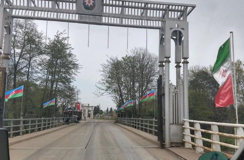 Deputat quru sərhədlərin açılmasından danışdı: “Günü sabah...”