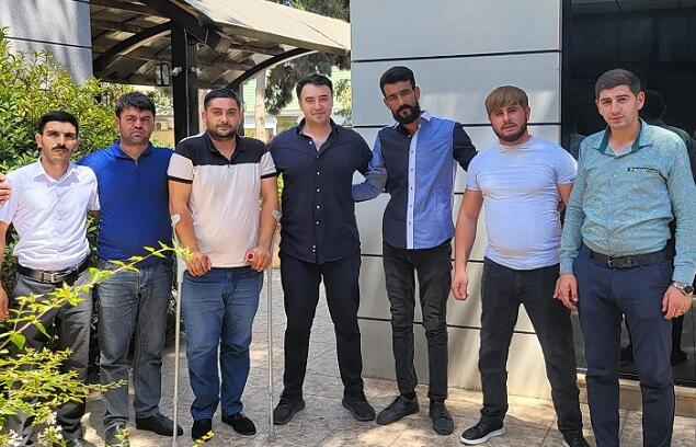 İntihardan öncə Elvin deputatdan nə xahiş etmişdi? 