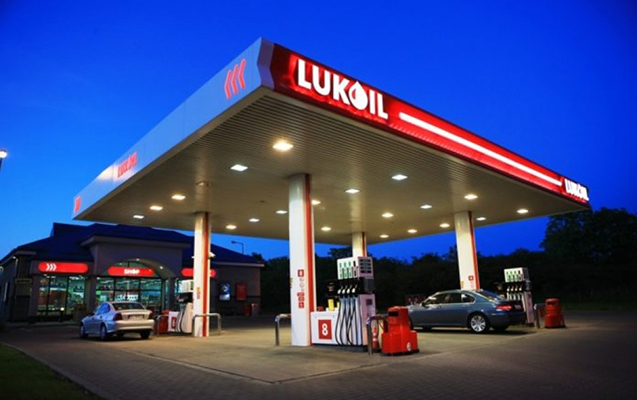 "Səhər “bacı” dedi, günorta otelə çağırdı” - “Lukoil”dəki bıçaqlanmanın təfərrüatı