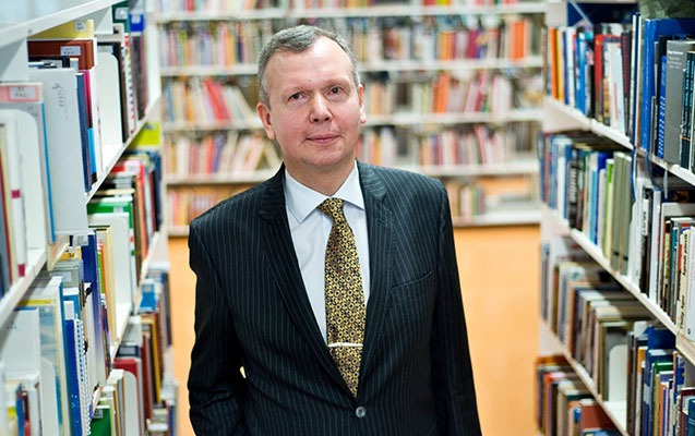 Rusiya Estoniya səfirini ölkədən qovdu