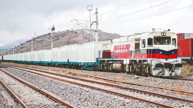 Türkiyə Mersin - Hələb dəmir yolunu yenidən açacaq