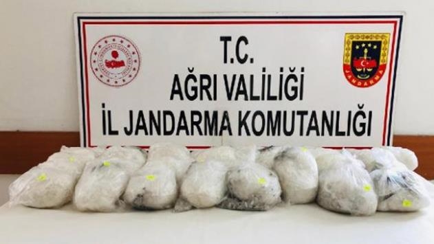 Türkiyədə İrana məxsus yük maşınında uyuşdurucu maddə tapılıb