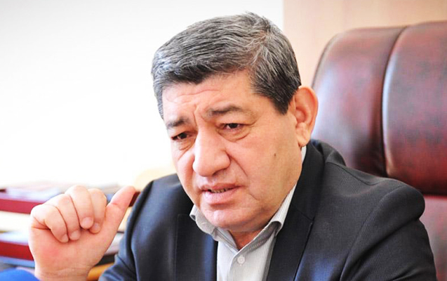 “XİN-də Azərbaycan dilini bilən adam yoxdur”