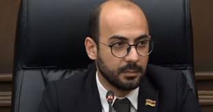 Artur Ovhannisyan: “Qarabağ Azərbaycandır”