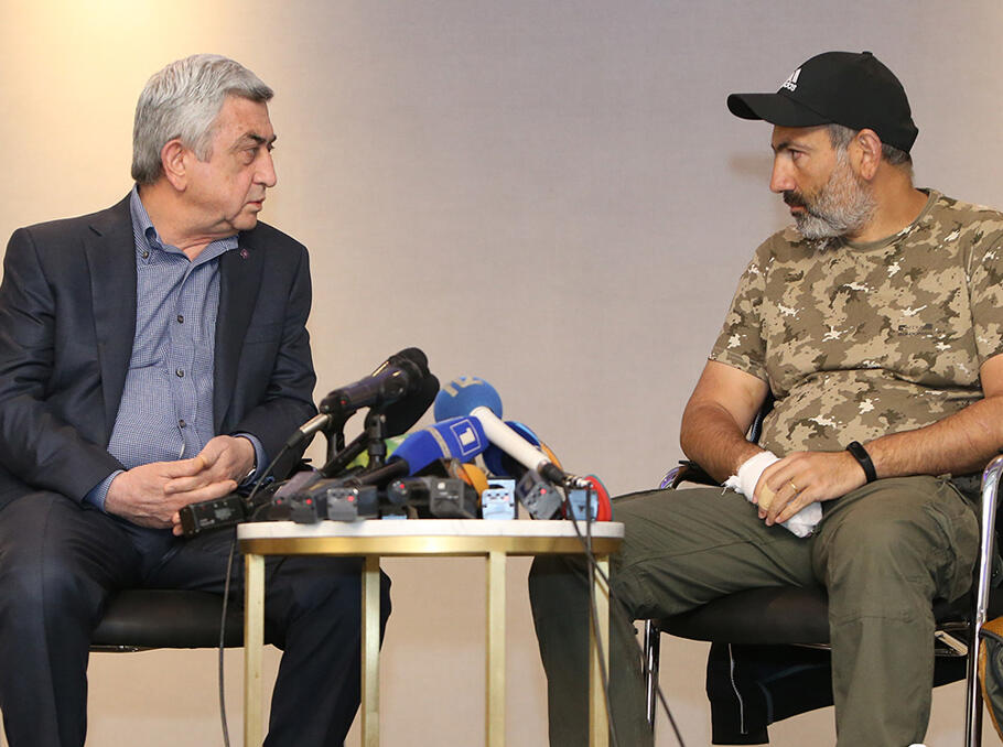 44 günlük müharibəni Sarkisyan elan etdi - Paşinyan