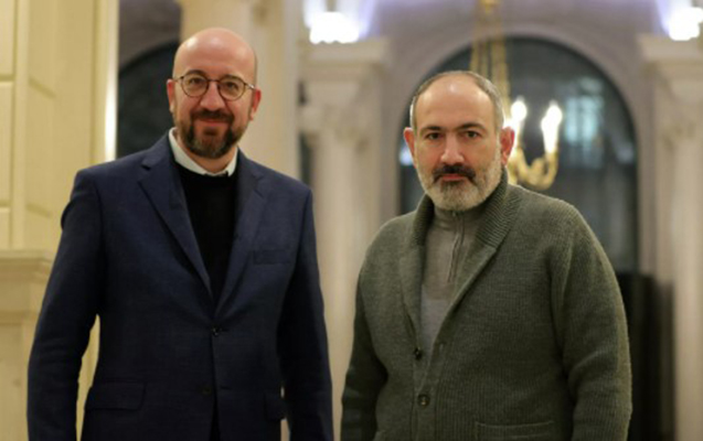 Paşinyan Mişellə Qarabağı müzakirə etdi