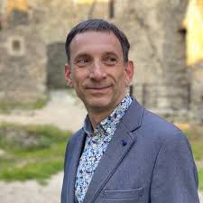 Ukrayna yeni ərazilər itirməməlidir - Vitali Portnikov
