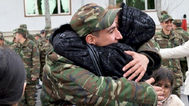 Hərbi hissələrə valideynlər buraxılmayacaq