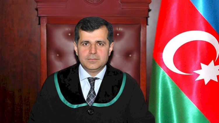 Ali Məhkəmə hakiminin diplomu saxtadır! - FOTOFAKT