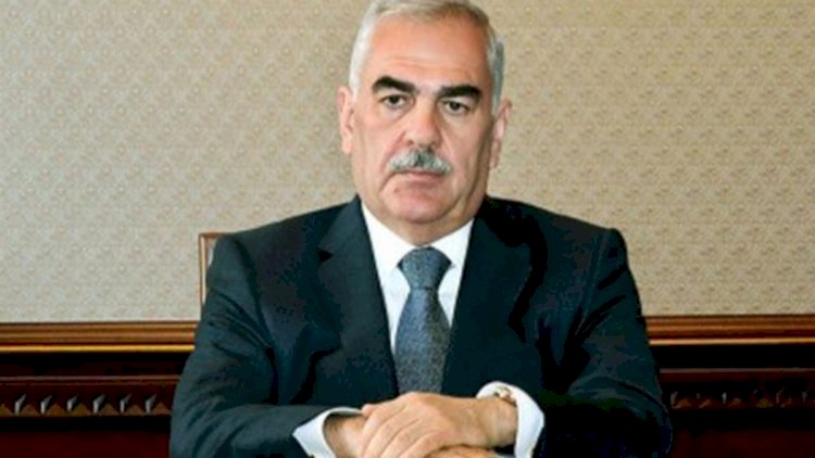Vasif Talıbovun kadrları yenə “altdan” satır: Naxçıvan aerokassasında problem