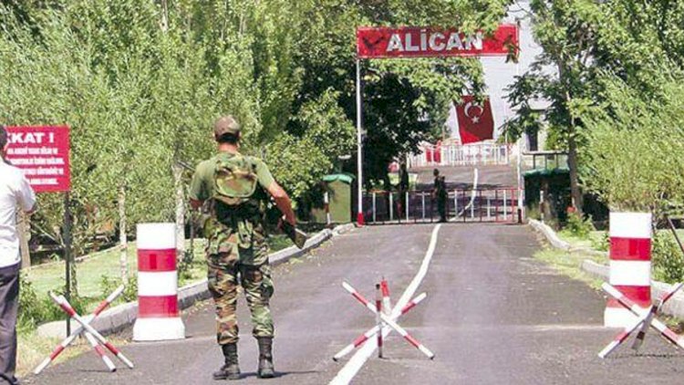 Türkiyə-Ermənistan sərhədi açıldı: “Zəlzələ Qafqazda sülhü bərqərar edəcək”