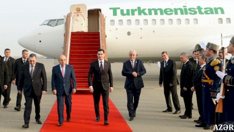 Türkmənistan Prezidenti Azərbaycana gəldi - FOTO