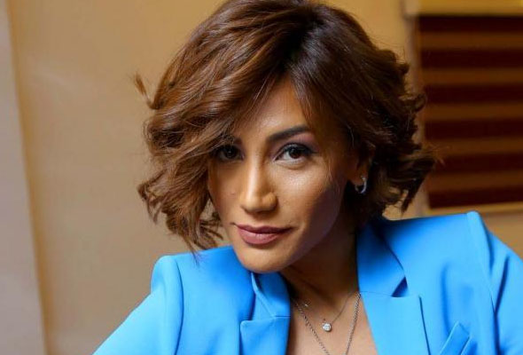 Röya şəhidin sevgilisinə yazdığı sözlərə mahnı oxudu 