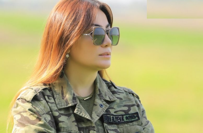 “Hansısa topçunun yanında dayanmağa görə adama orden-medal verilər?” – "Vətənə xidmətə görə" ordeni ilə təltif olunduğunu iddia edən müğənniyə SUALLAR
