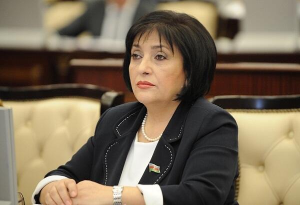 YAP-ın parlamentin sədri postuna namizədi Sahibə Qafarova oldu