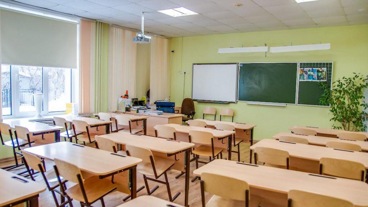 “Bu səriştəsizlərin üzündən sentyabrın 15-də çox uşaq məktəbə gedə bilməyəcək”