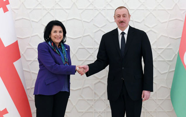 İlham Əliyev Zurabişvilini təbrik etdi