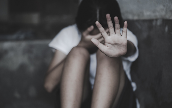 Hamamda əxlaqsızlıq: 43 yaşlı kişi sevgilisinin qızına elə hərəkət etdi ki... – ŞOK təfərrüat