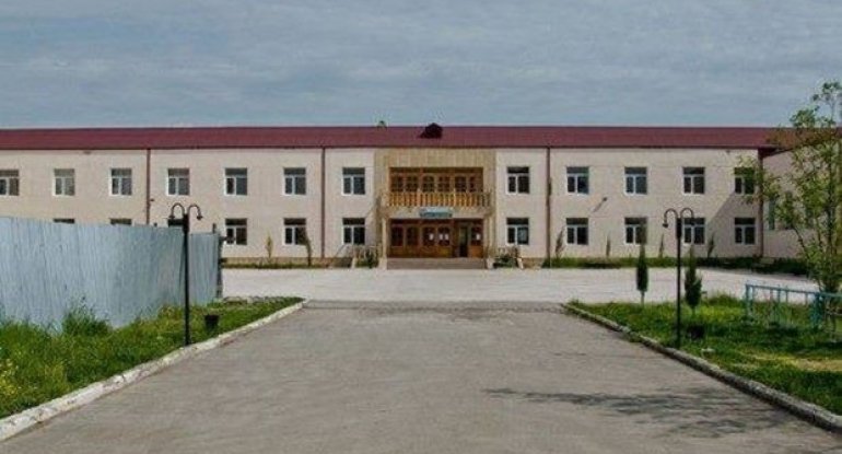 Kürdəmirdə məktəb direktoru işdən QOVULDU