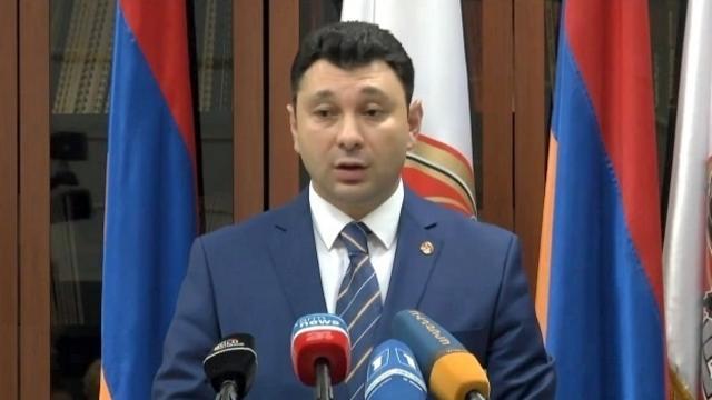 Paşinyanın “Ukrayna bəyanatı” İrəvanda aranı qarışdırıb - “Ukrayna Azərbaycanın müttəfiqidir”