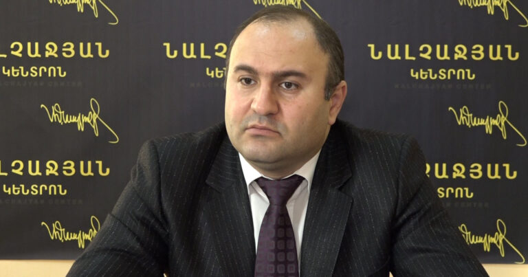 Camalyan: “Əliyev Fransanın silahları çatana qədər Ermənistanı vuracaq”
