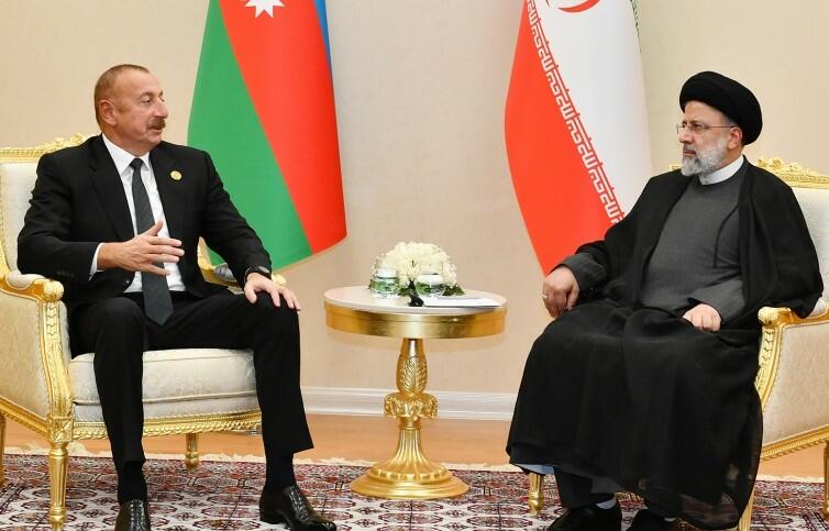 Əliyev və Rəisi Xudafərində görüşəcək