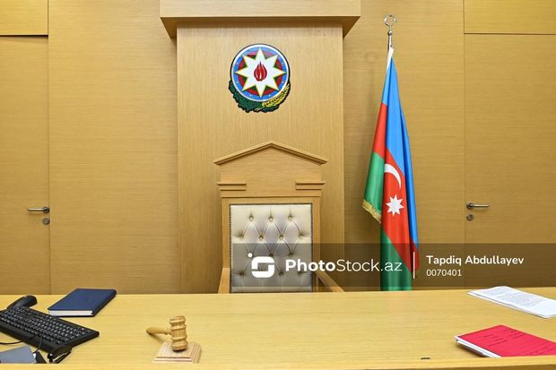 Azərbaycanda məhkəmə sədri vəzifəsindən azad edildi