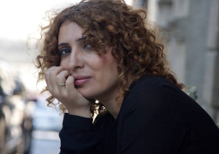 Böyük tərcüməçinin qızını, həmkarımızı xilas edək...