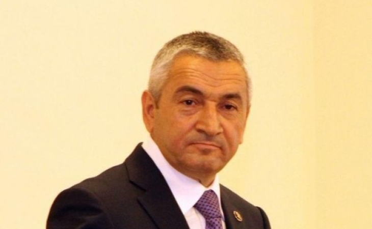 12 illik icra başçısının gözqamaşdıran SƏRVƏTİ... - Nələr var, nələr...