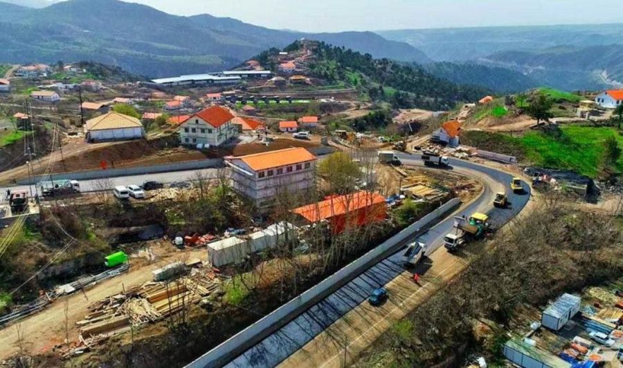 Laçındakı evlər YAŞAMAĞA YARARSIZDIR? - ETİRAZ VAR...