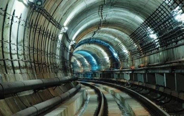 Bakı metrosunun deposuna gizli girən əcnəbilər saxlanıldı: Ziyan vurublar