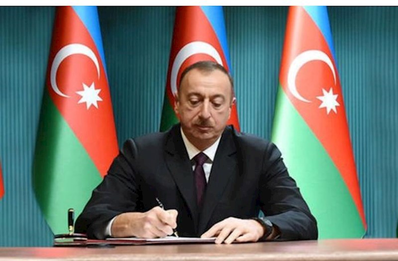Prezident bələdiyyələrlə bağlı qanunları TƏSDİQLƏDİ